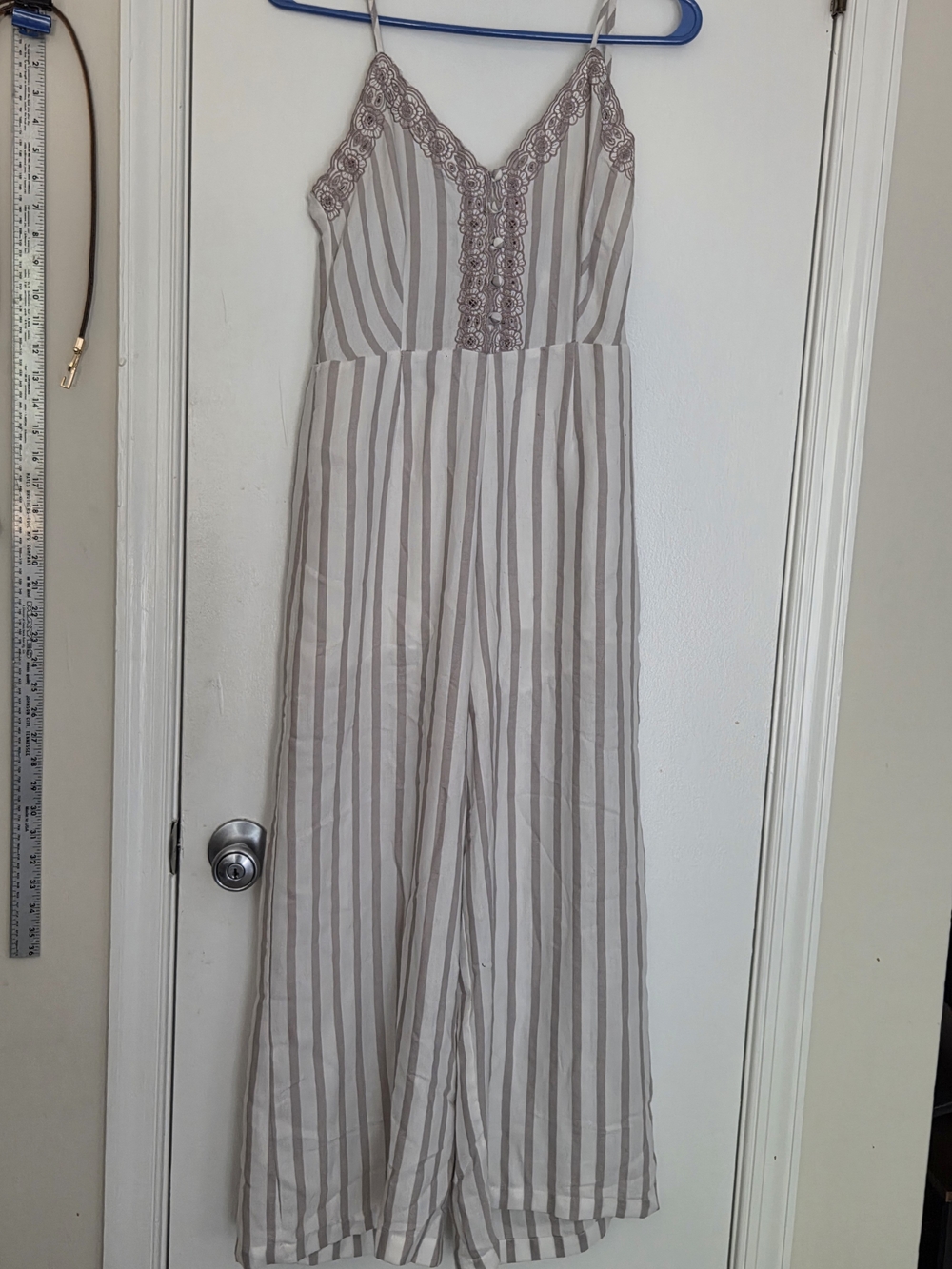 Chelsea & Violet Striped Lace Trim Wide Leg Jumpsuit Romper Small